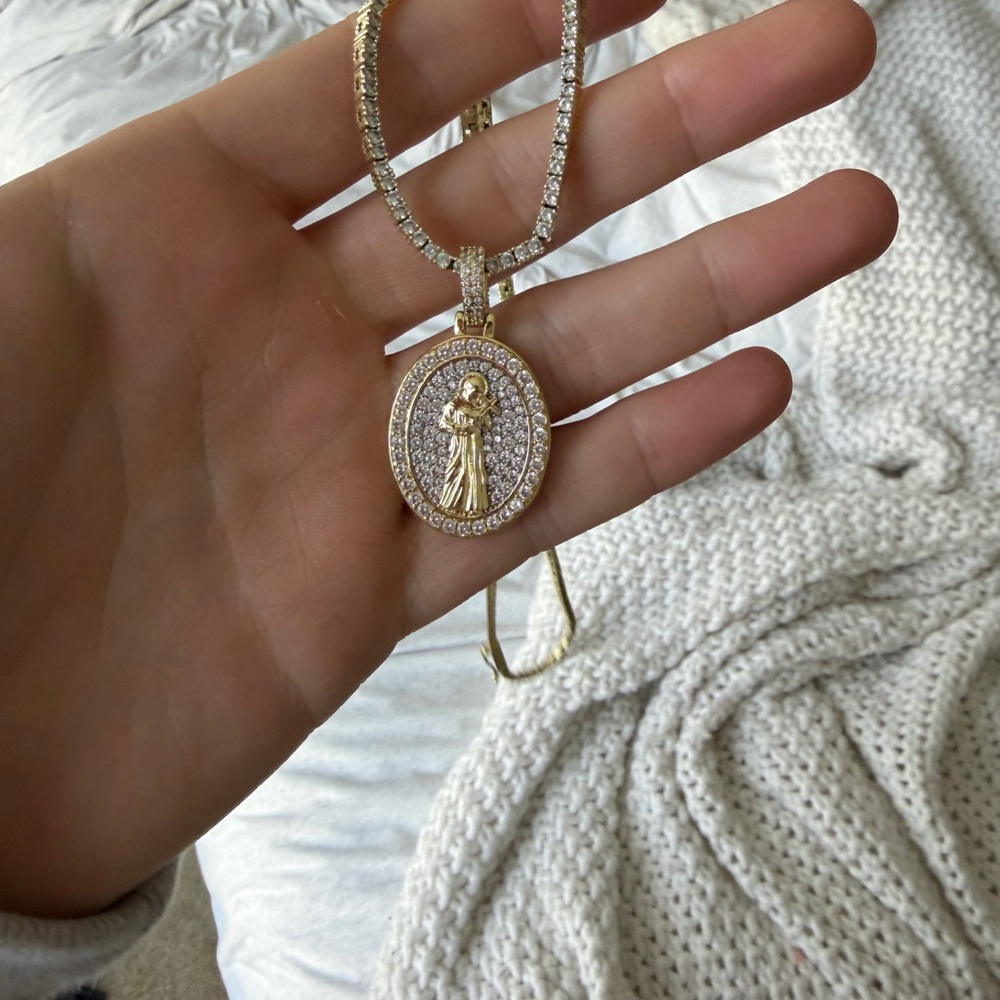 GLD chain St.